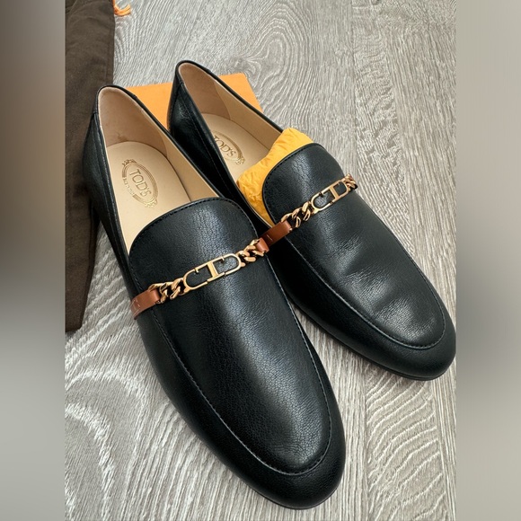 Tods loafers - Picture 1 of 6